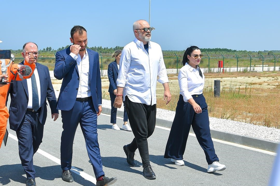 Ceremonia e nënshkrimit të marrëveshjes